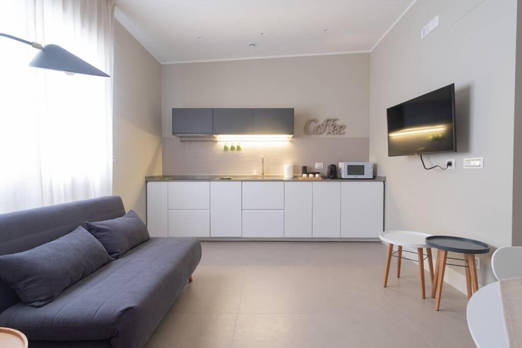 Apartment Rent Casa Almika De Miccolis Bari Luaran gambar